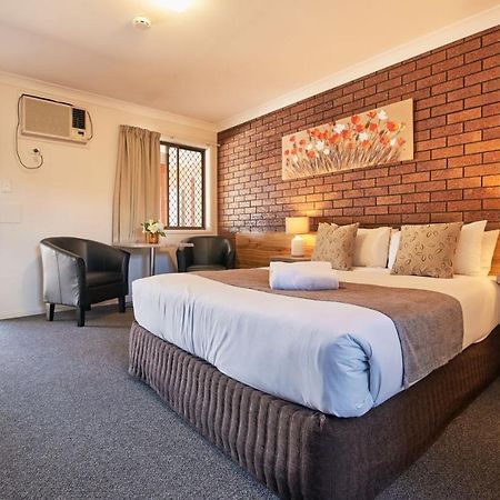 Ruthven Street Motor Inn Toowoomba Dış mekan fotoğraf