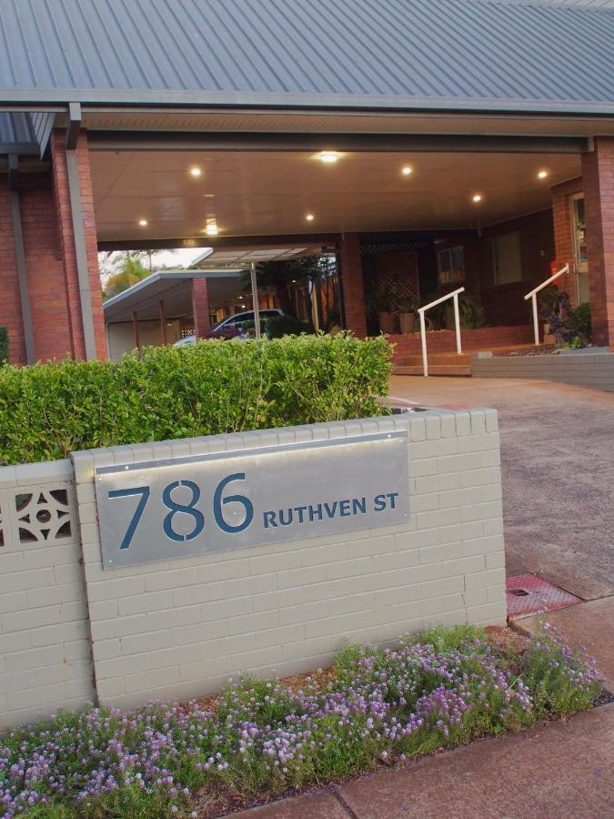 Ruthven Street Motor Inn Toowoomba Dış mekan fotoğraf